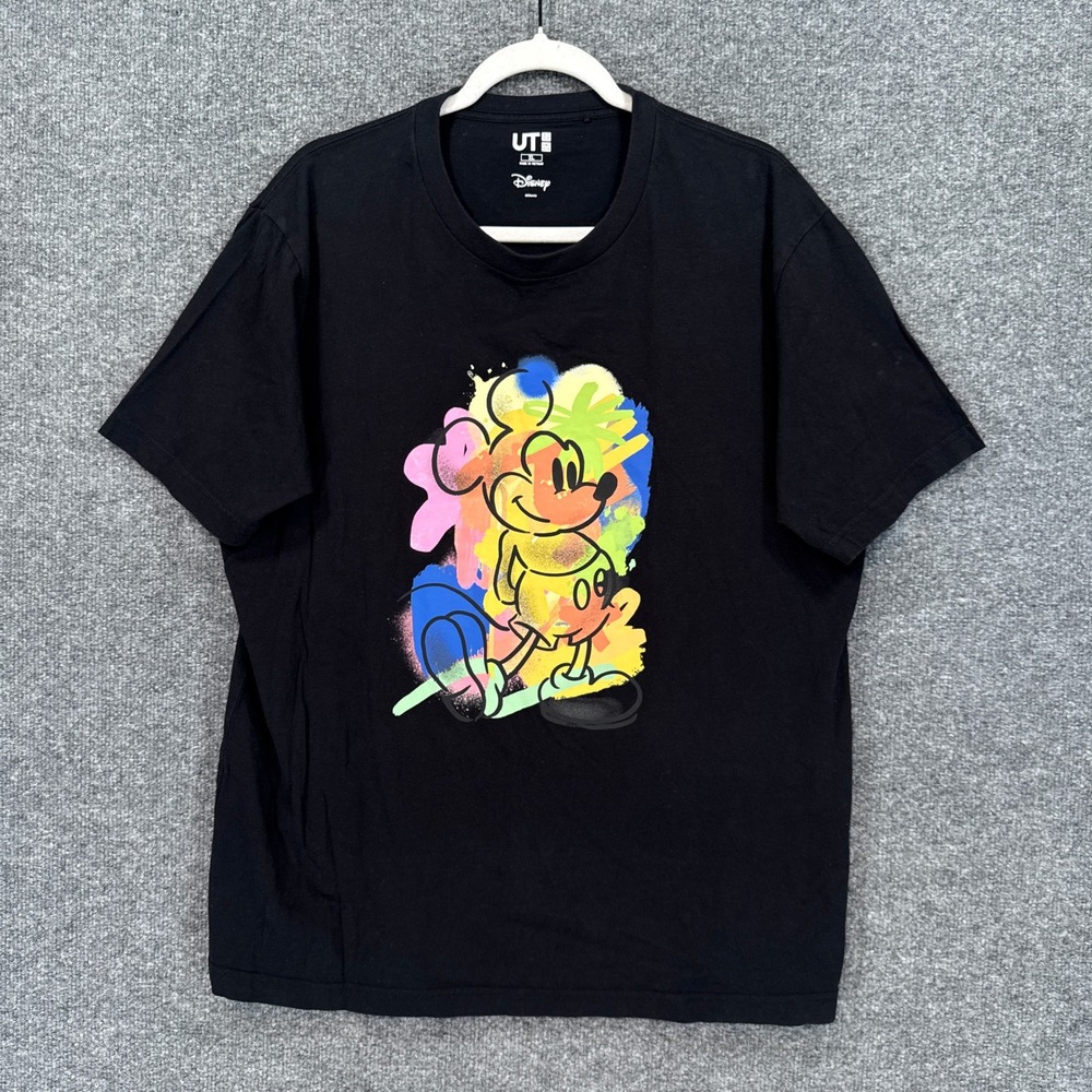 Uniqlo Tshirt Men XL Black Mickey Mouse Disney Graffiti Art Graphic Tee